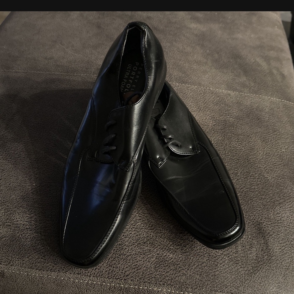 Perry Ellis size 8
